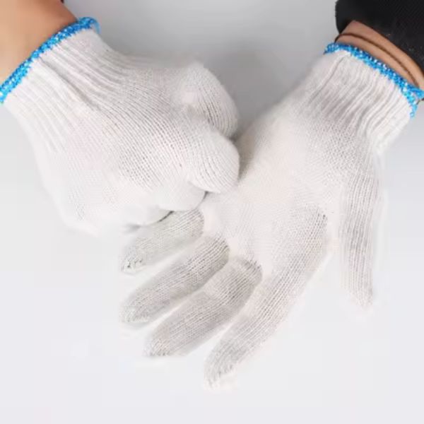 4 Lý Do Găng Tay Vải Lao Động Được Nhiều Công Nhân Ưa Chuộng Găng Tay Vải Lao Động Bảo Vệ Đôi Tay
